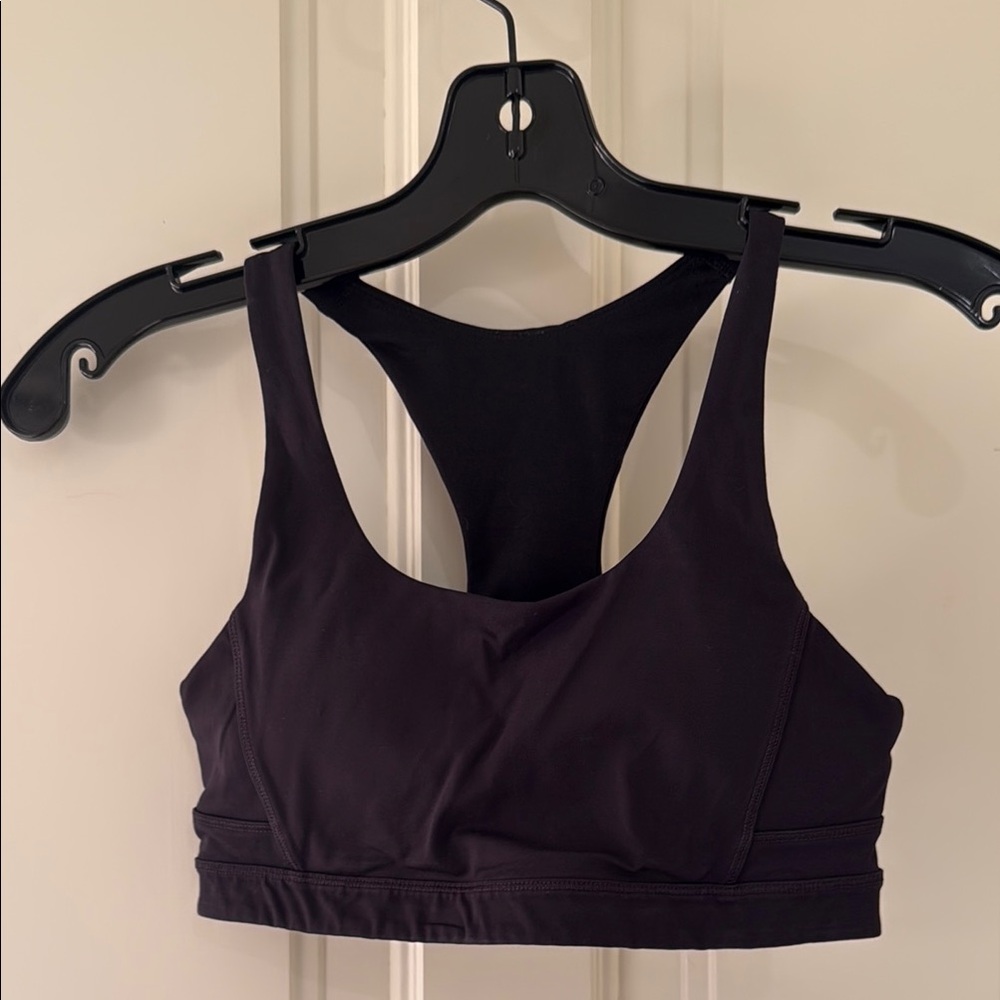 lululemon Women's Black Sports Bra - Size 4